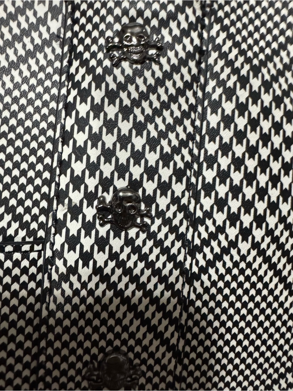 Betsey Johnson Black & White Plaid Heart Accent Tote - Picture 3 of 12
